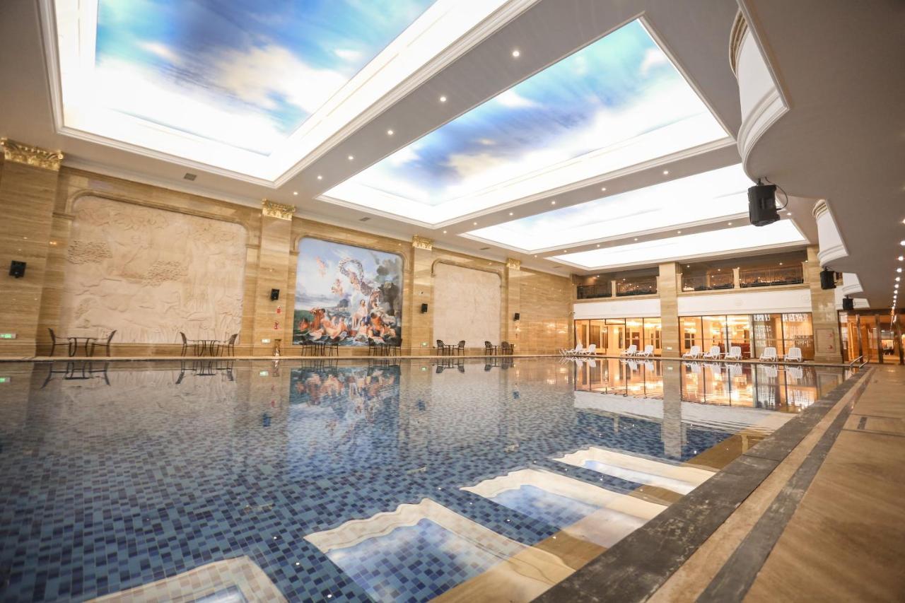 Wyndham Grand Kunming East Exterior foto