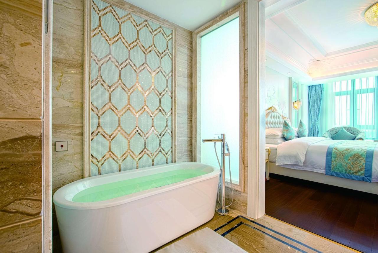 Wyndham Grand Kunming East Exterior foto