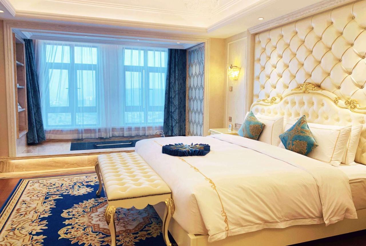 Wyndham Grand Kunming East Exterior foto